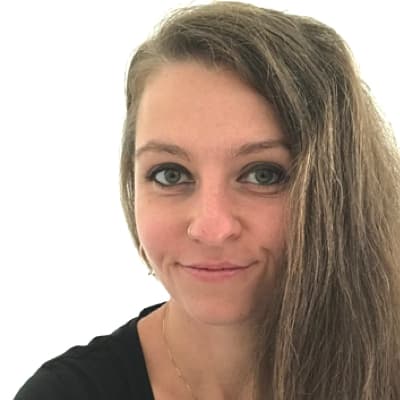 Portrait of Bianca Feher, Co-founder of Mojoplaces